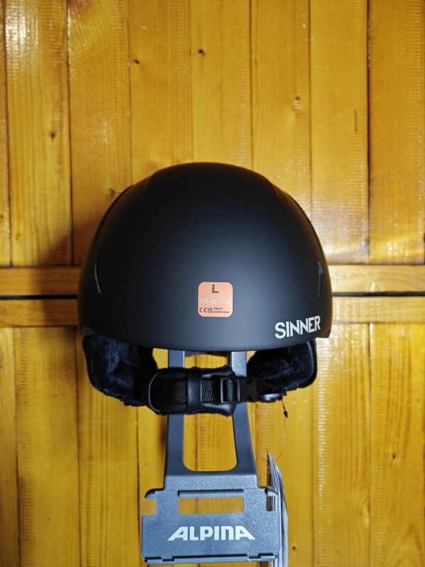 PRILBA SINNER CREST MATTE BLACK 59-62CM